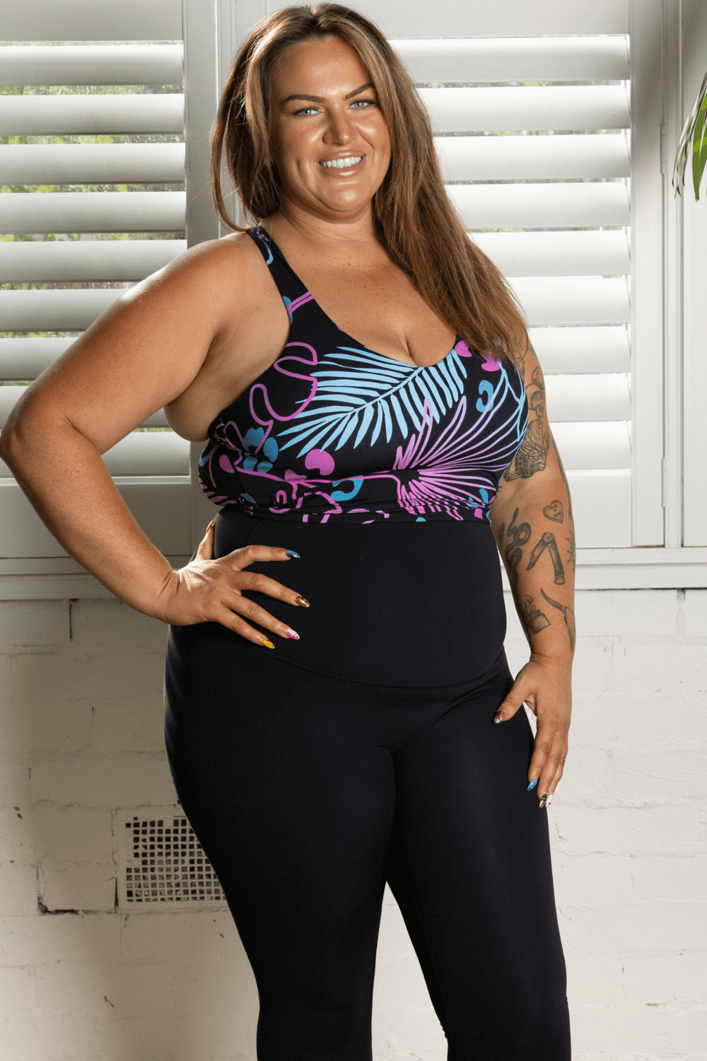 Sculpt Clique Crop